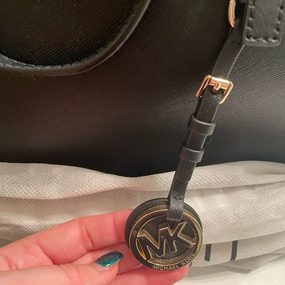 MK Jet Set Totebag - Picture 2 of 5